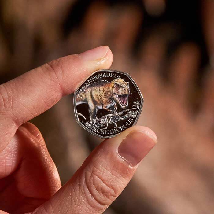A Roar-some Reveal: The Royal Mint unveils new 50p coins featuring Iconic Dinosaur Specimens – including T-Rex