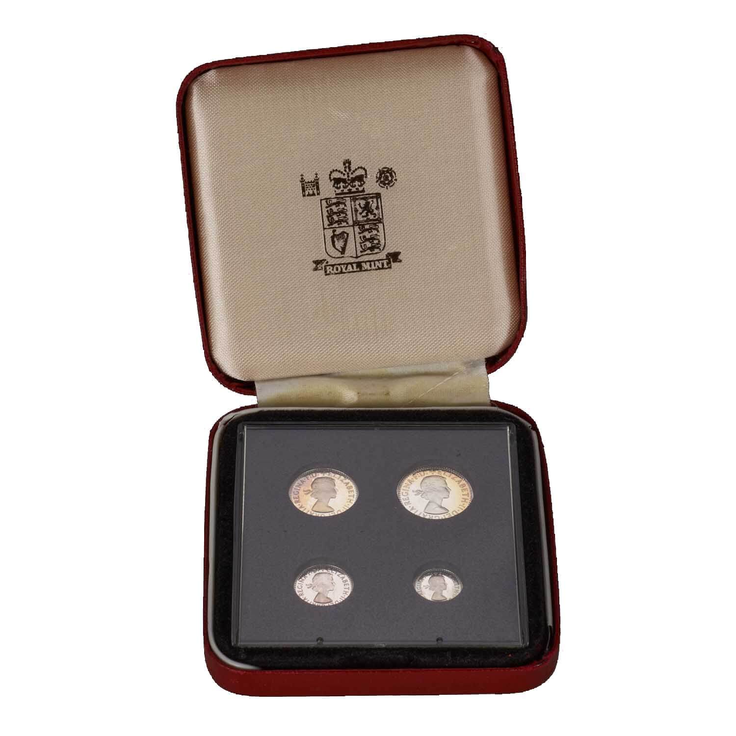 2002 Elizabeth II Maundy Set