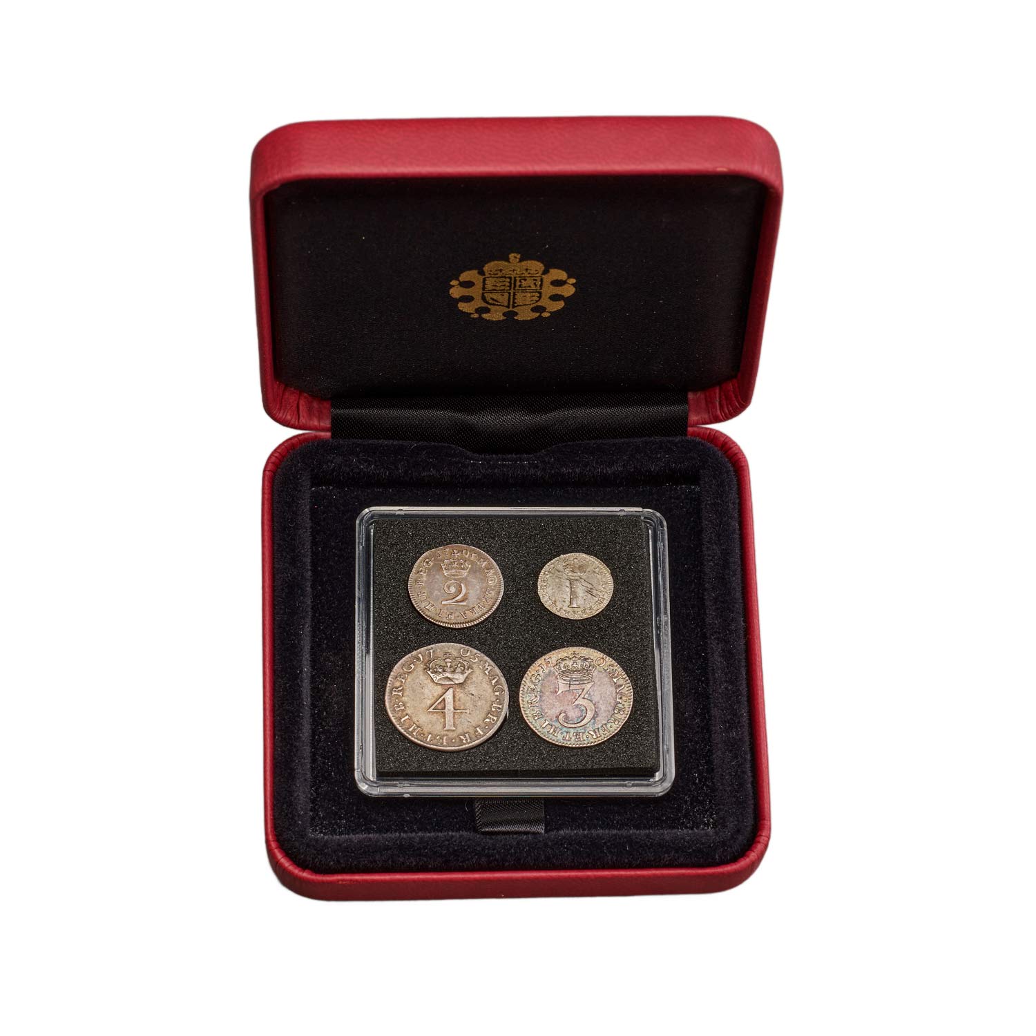 1705 Anne Maundy Set