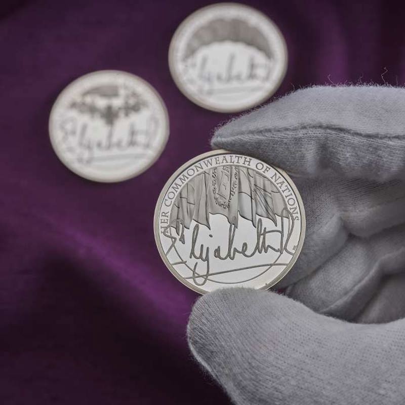 The Royal Mint reveals special coin collection celebrating Her Majesty The Queen’s reign – featuring The Queen’s signature for the first time on UK coinage