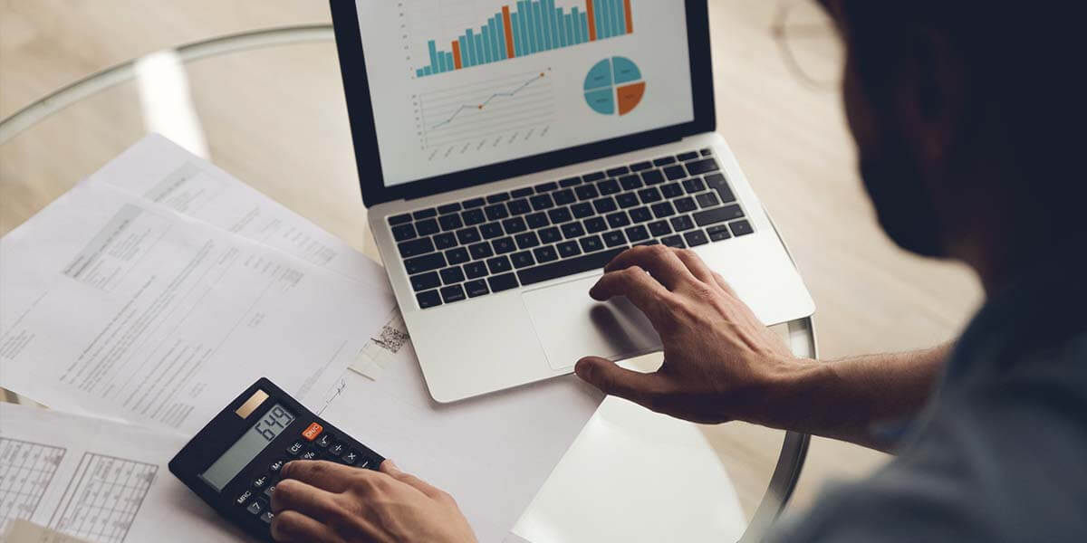 Average vs. Median Pay Gap